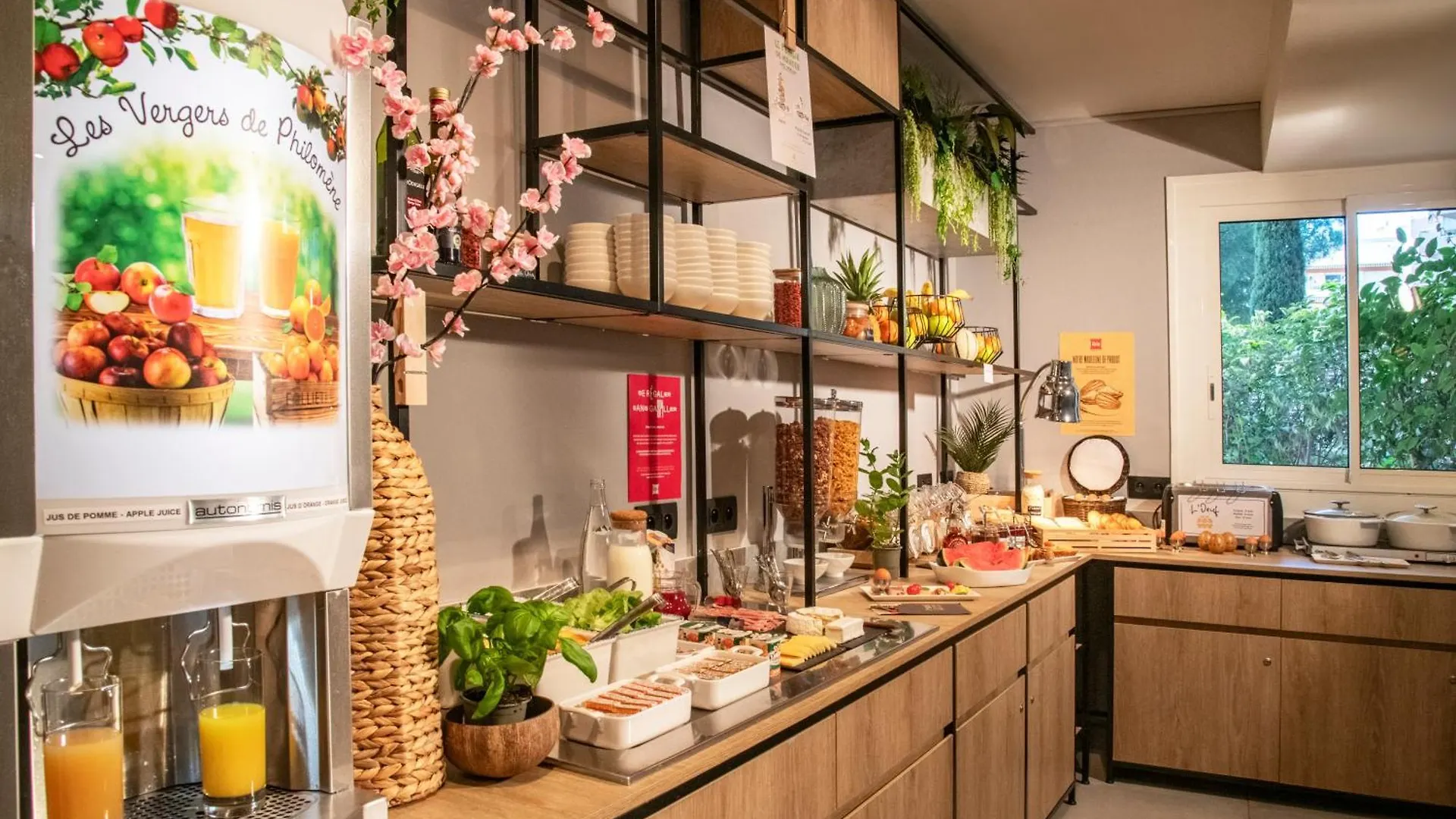 Ibis Roquebrune Cap Martin Menton Franciaország