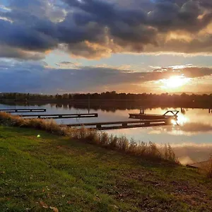  Camping Aux Rives Du Soleil France