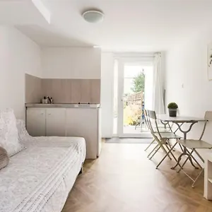  Appartement Escapade Pres De Lille - Avec Terrasse Et Parking Privee France