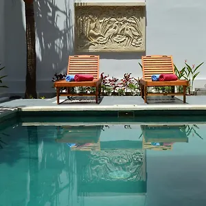 askara-guest-house-hostel.ubudhotelsnow.com/