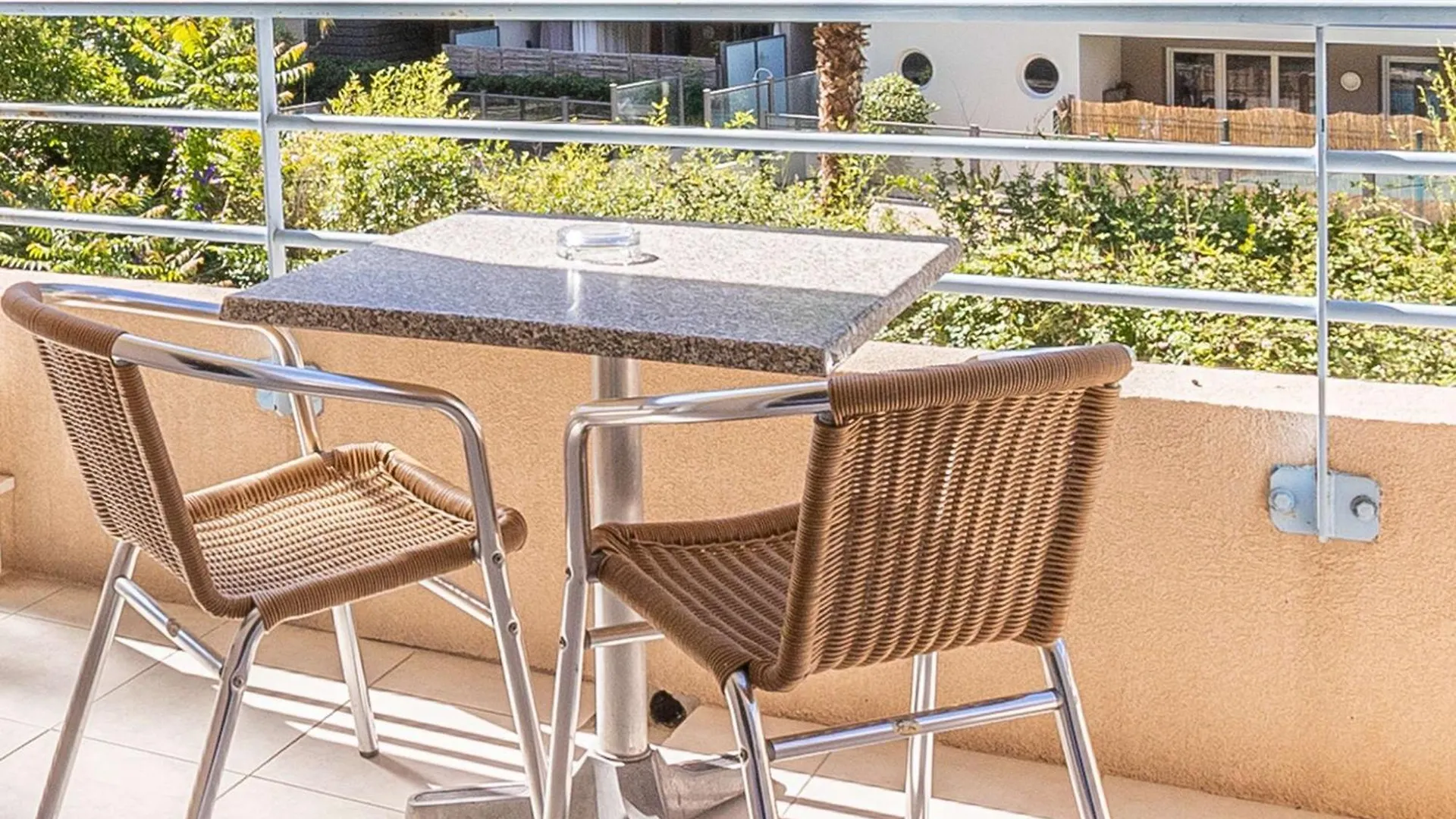 *** Hotel Ibis Roquebrune Cap Martin Menton Frankreich